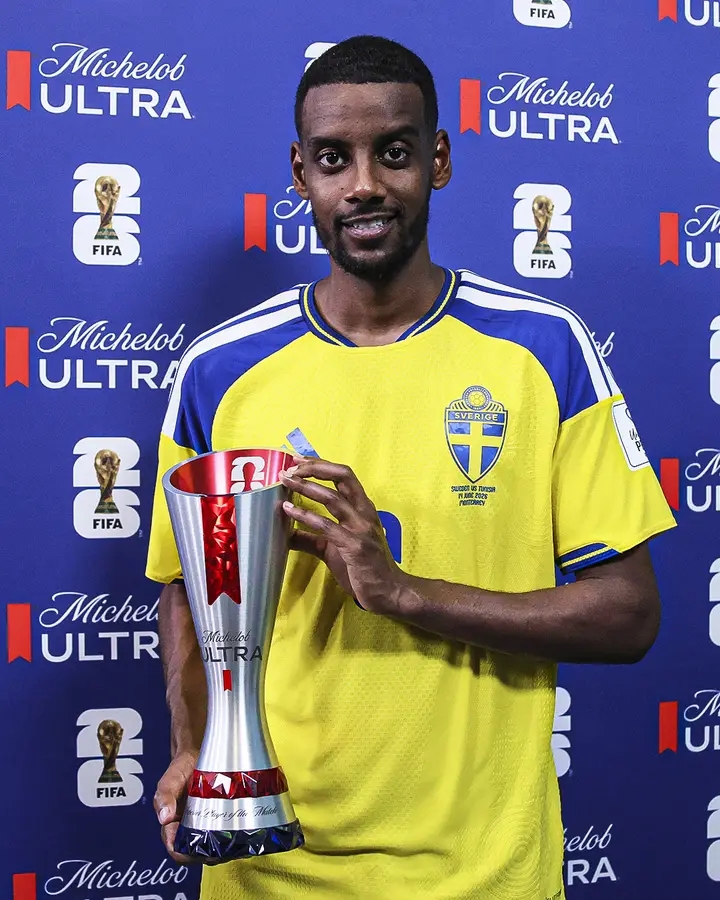 Alexander Isak Named Superior Player of the Match